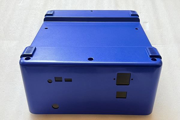 Mold flow analysis highlighting pressure distribution for a custom medical ABS enclosure.