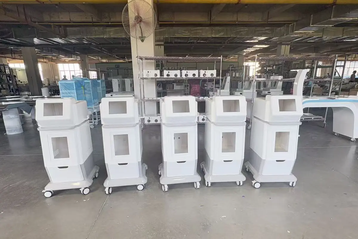 Custom medical device enclosure for an eye wave instrument trolley